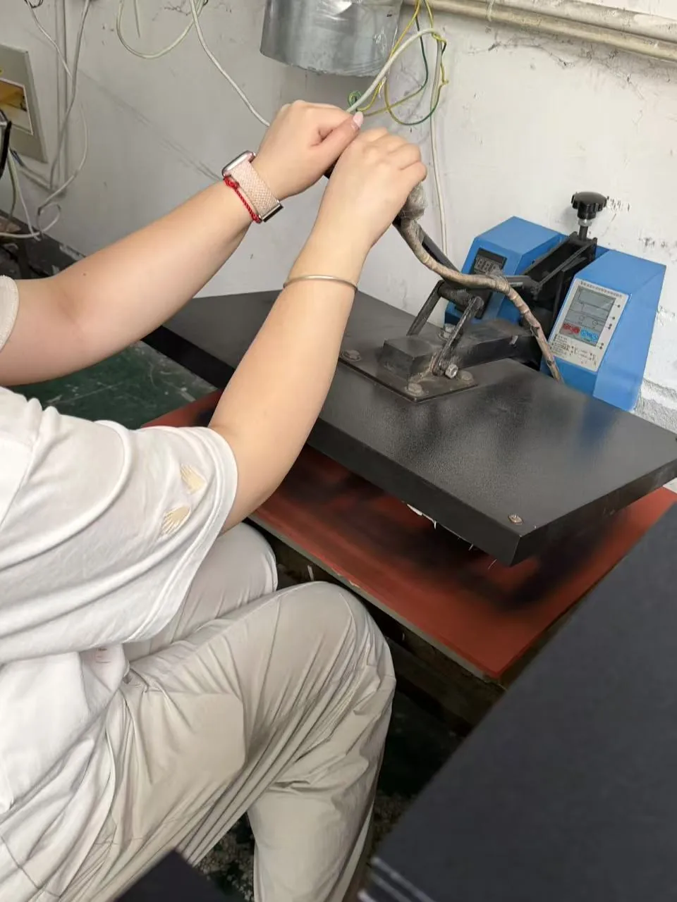 Factory and workshop photo for custom neoprene sourcing review