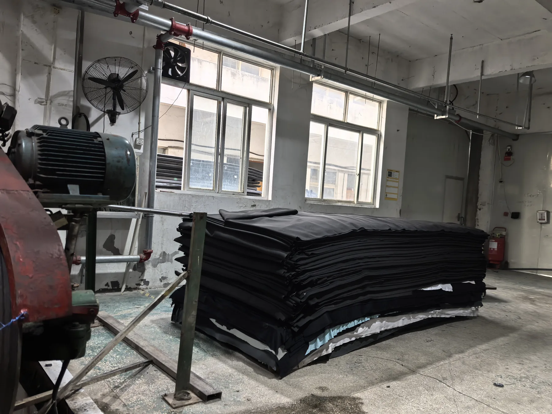 Factory and workshop photo for custom neoprene sourcing review