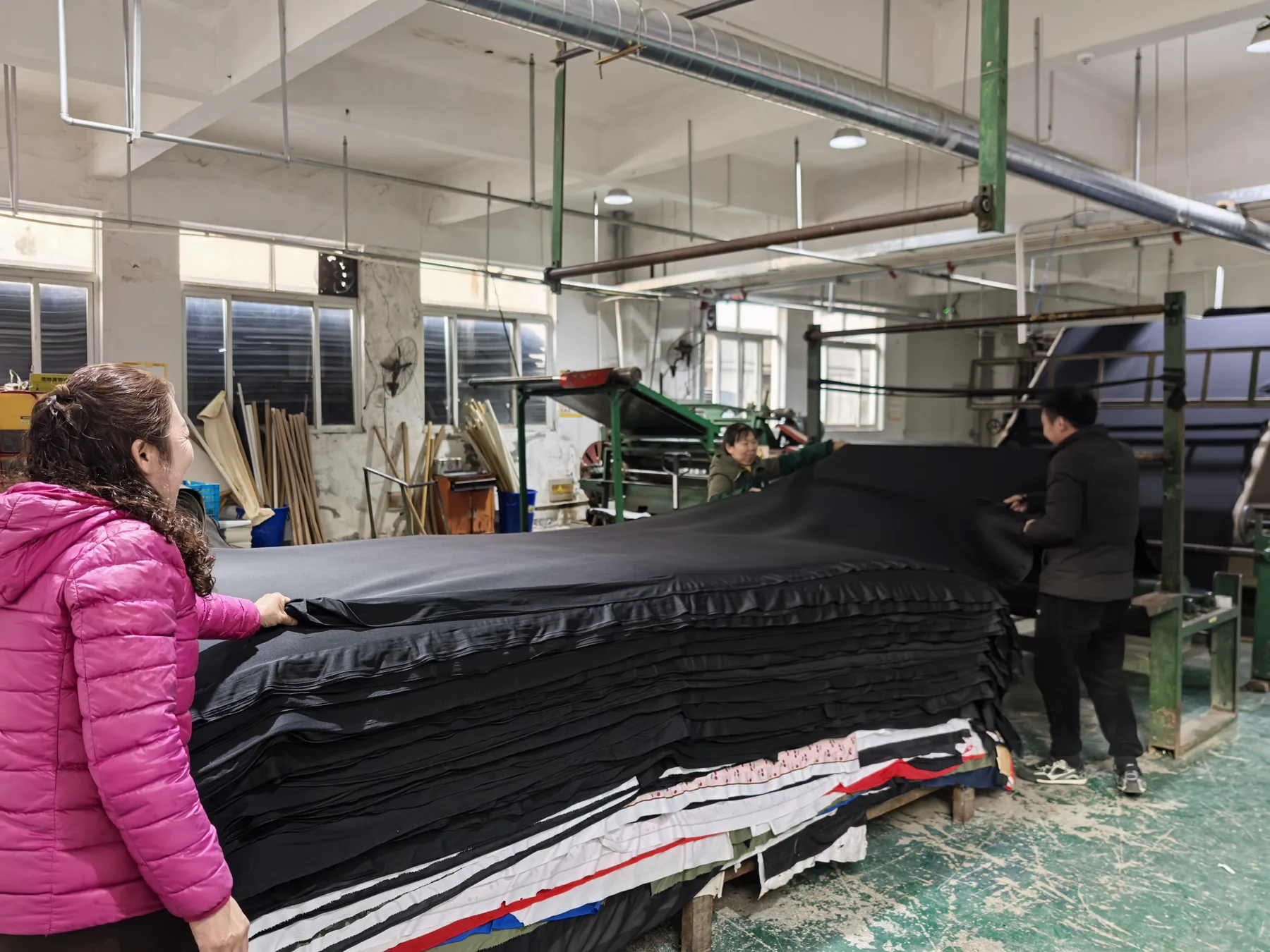 Factory and workshop photo for custom neoprene sourcing review