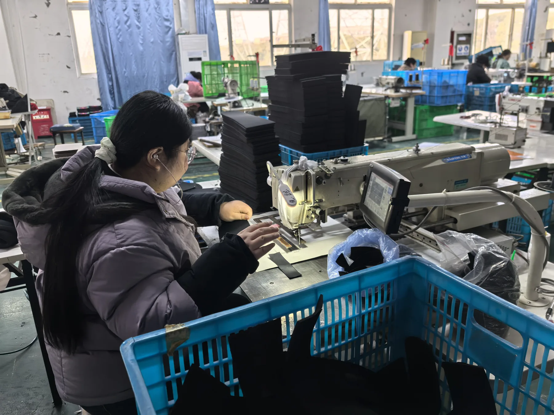 Factory and workshop photo for custom neoprene sourcing review