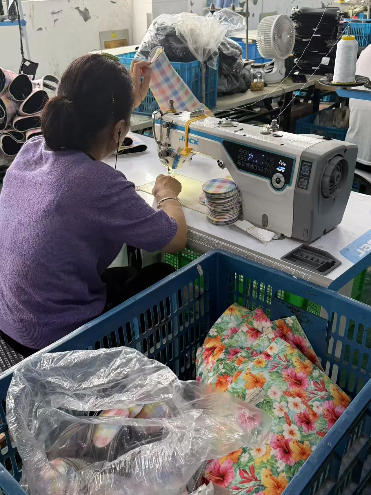 Factory and workshop photo for custom neoprene sourcing review