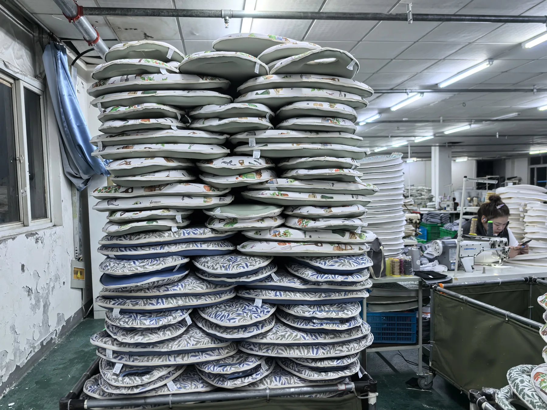 Factory and workshop photo for custom neoprene sourcing review