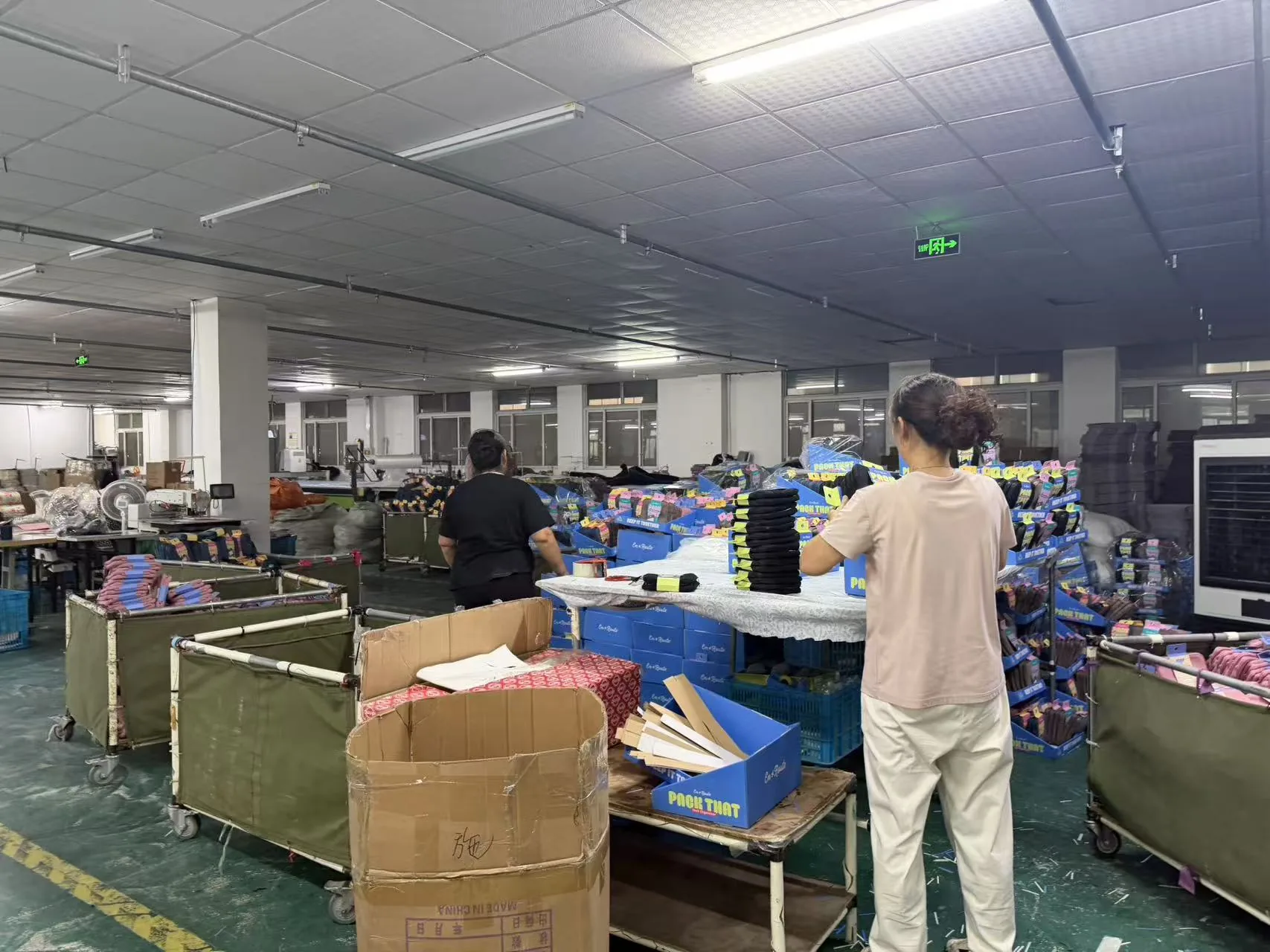 Factory and workshop photo for custom neoprene sourcing review