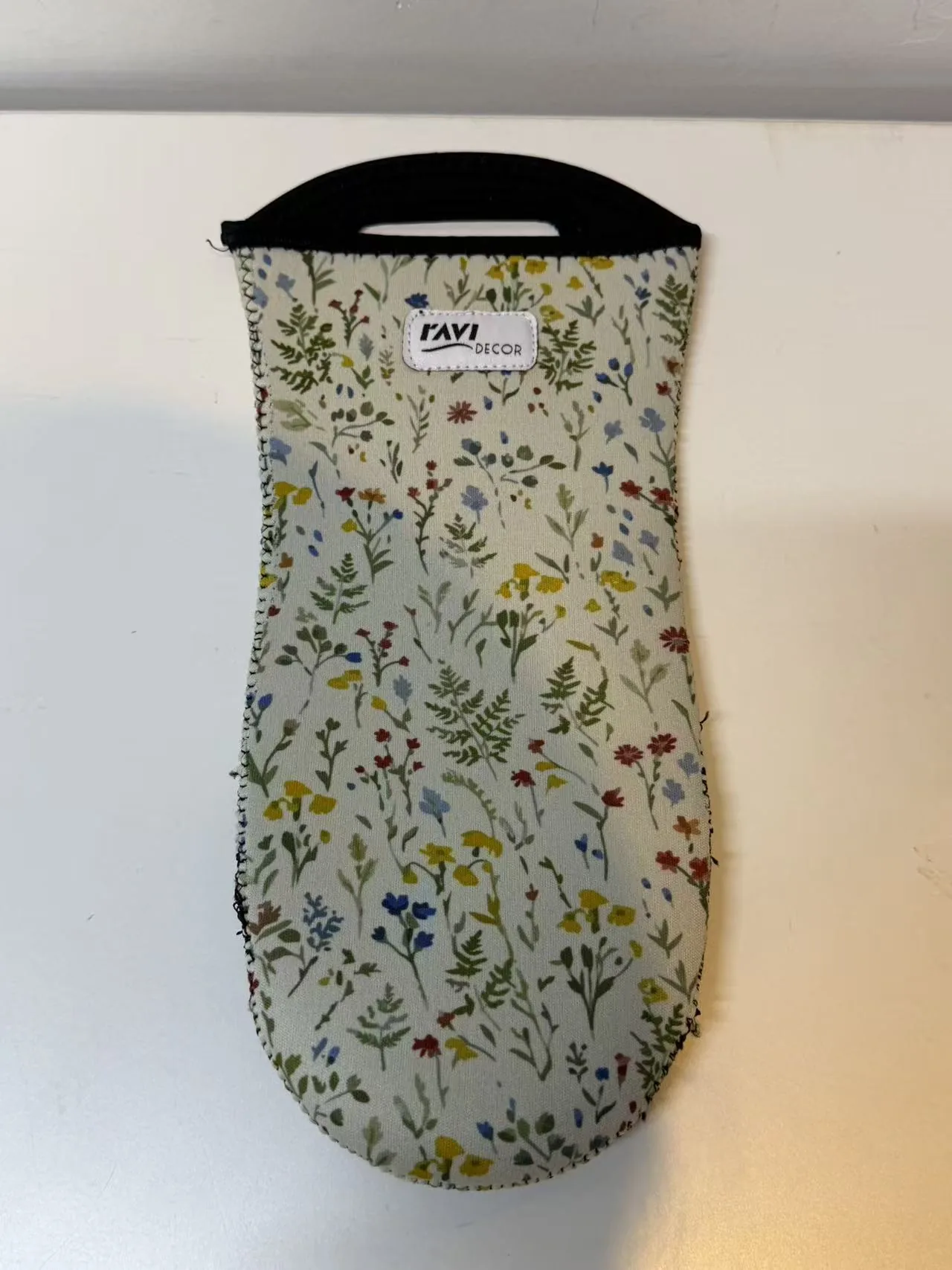 Real product reference photo for custom neoprene sourcing review