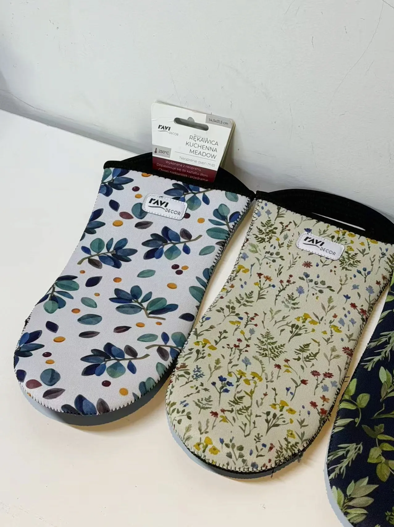 Real product reference photo for custom neoprene sourcing review